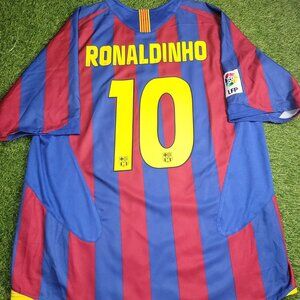 Ronaldinho Barcelona 2005 2006 Soccer Jersey Shirt XL SKU# 195970